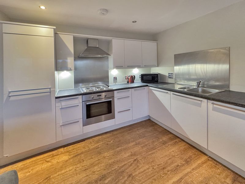 White Cart Court Shawlands